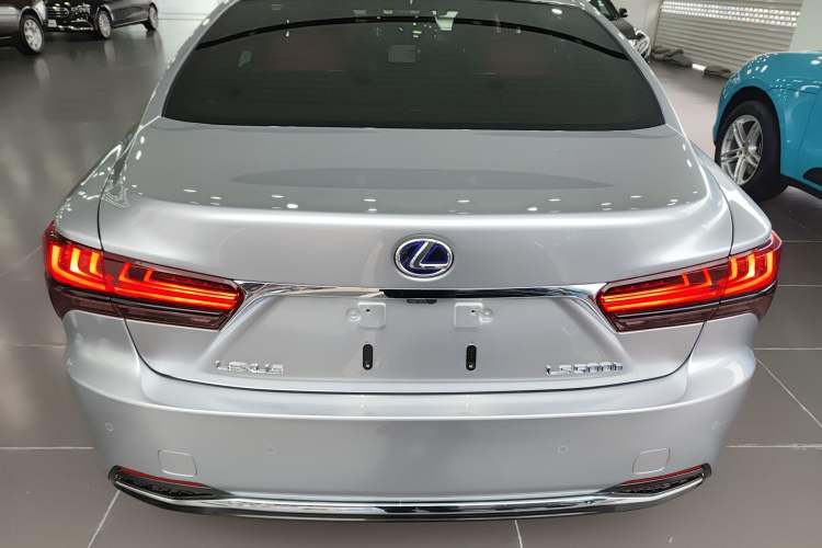 Used Lexus LS 2021 500h Executive Edition