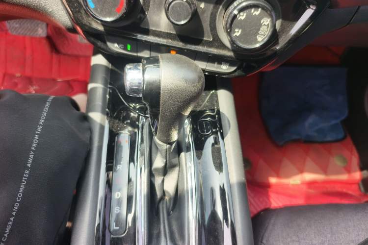 Used Honda Vezel 2020 1.5L CVT Elite Edition