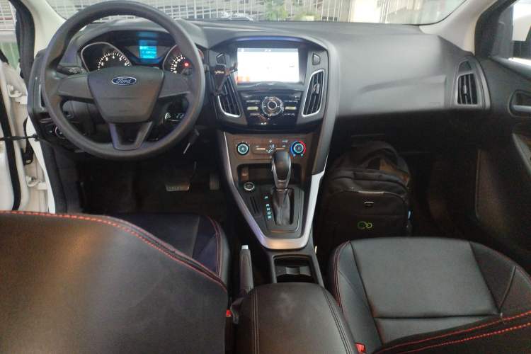 Used Ford Focus 2018 Hatchback Classic 1.6L Automatic Comfort Plus SmartDrive Edition