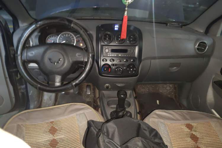 Used Wuling Hongguang 2014 1.2L Base Model China IV
