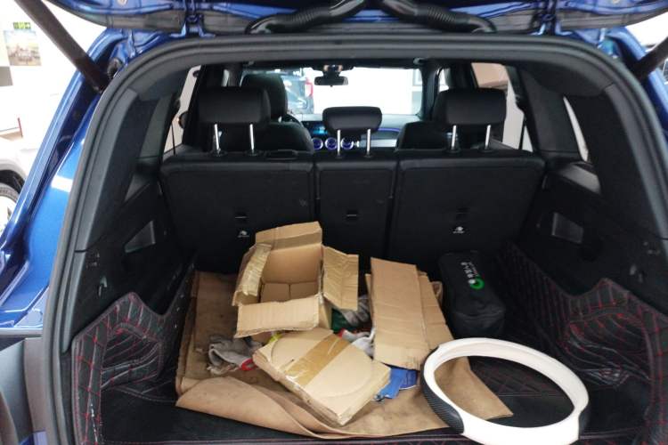 Used Mercedes-Benz GLB 2022 Refresh GLB 200 Dynamic Edition Trunk