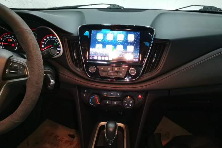 Used Chevrolet Monza 2020 Light Hybrid RS 330T Automatic Comfort Edition