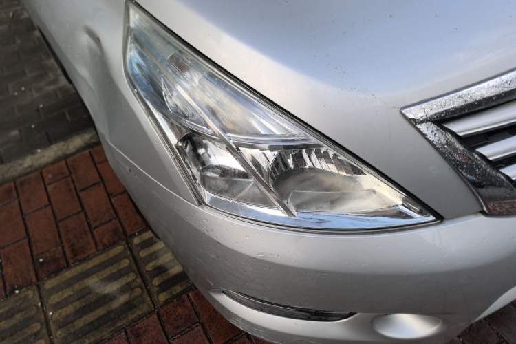Used Nissan Teana 2012 2.0L XL Smart Enjoyment Version Right Front Headlight