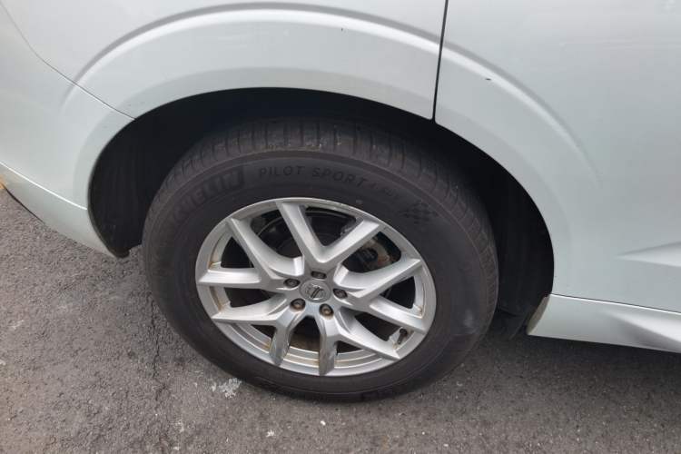 Used Volvo XC60 2019 T4 Zhiyi Edition China V Standard
