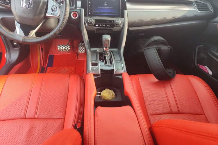 Used Honda Civic 2021 HATCHBACK 220TURBO CVT Trendy Cool Edition