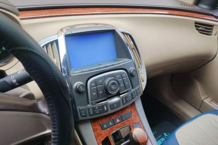 Used Buick LaCrosse 2012 2.4L SIDI Comfort Edition
