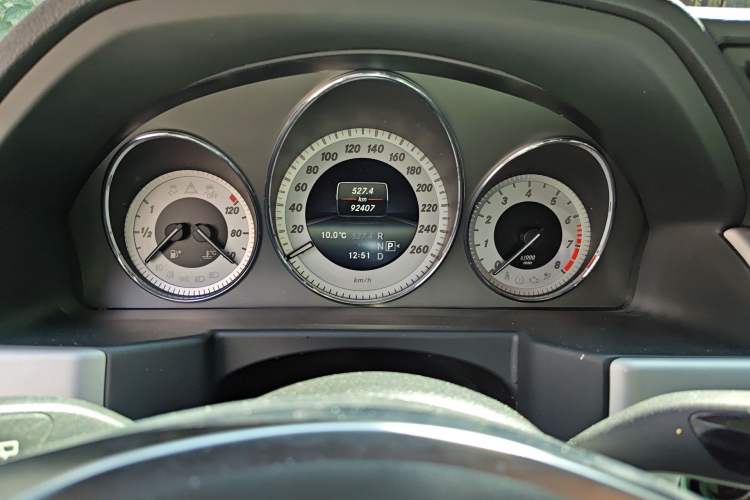 Used Mercedes-Benz GLK-Class 2015 GLK 260 4MATIC Dynamic Edition Ultimate Version Instrument Cluster