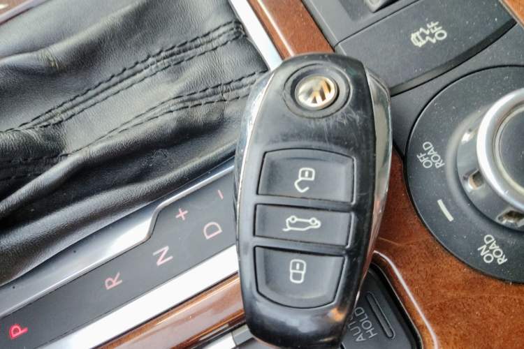 Used Volkswagen Touareg 2011 3.0 TSI High-End Version