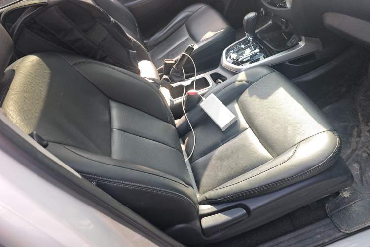 Used Nissan Terra 2020 2.5L XV 4WD Automatic Four-Wheel Drive Flagship Edition Right Front Seat