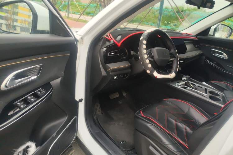 Used CHANGAN OSHAN X7 PLUS 2023 Enjoy Edition 1.5T Automatic Smart Version Driver Seat