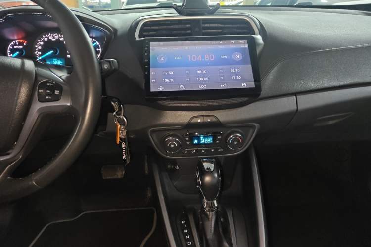 Used Ford Escort 2015 1.5L Automatic Fashion Model