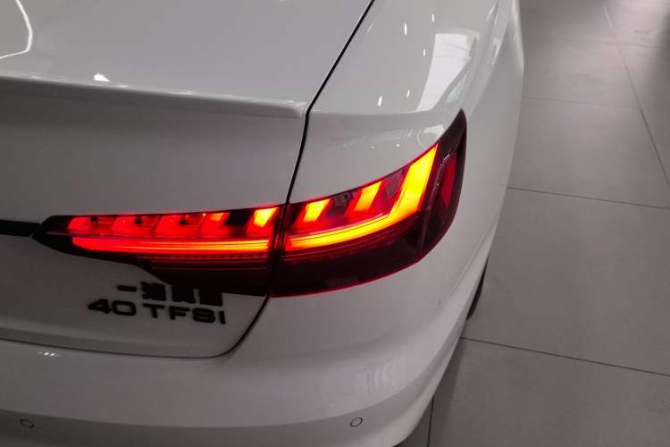 Used Audi A4L 2025 2 Million Units Enjoyment Version 40 TFSI Luxury Dynamic Edition
