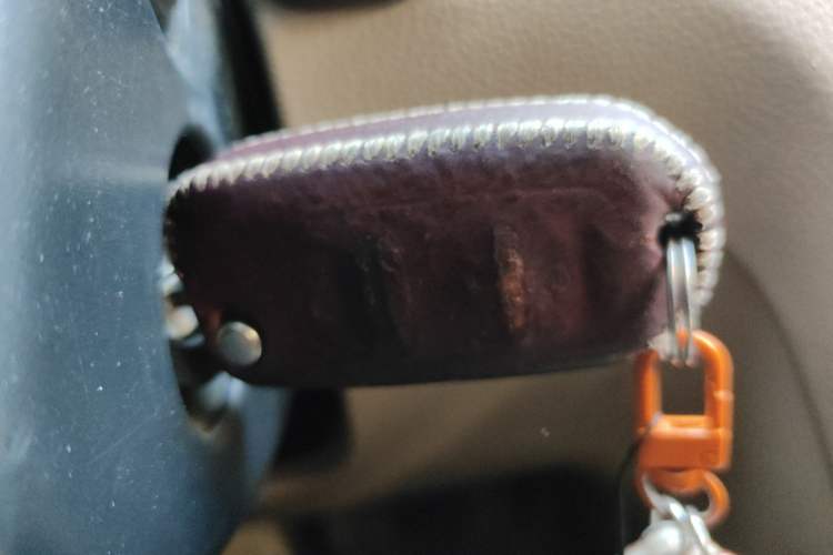 Used Volkswagen Bora 2014 1.6L Manual Comfort Model Vehicle Key