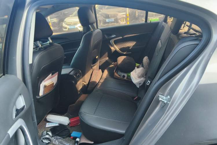 Used Buick Regal 2015 1.6T Leading Technology Model Left Rear Seat