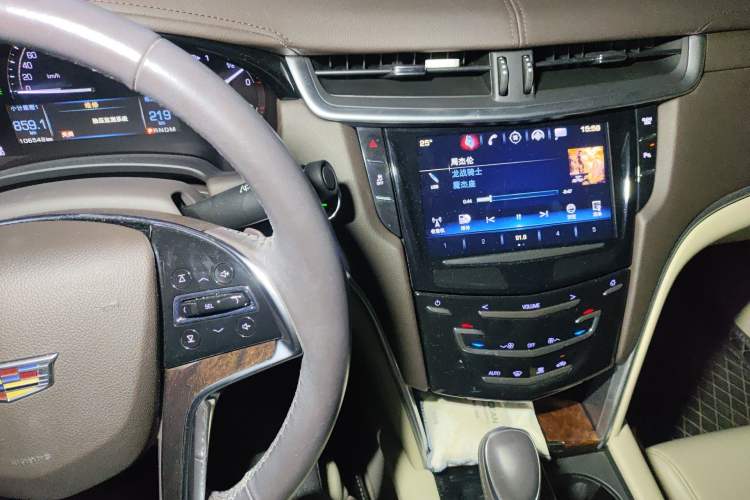 Used Cadillac XTS 2017 28T Tech Edition Audio And AC Panel