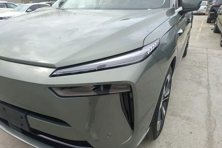 Used Wey Lanshan 2025 Four-Wheel Drive Ultra Left Front Headlight