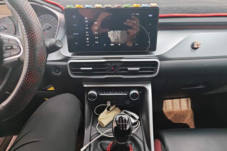 Used Geely Auto Coolray 2021 1.4T Manual Gold Edition
