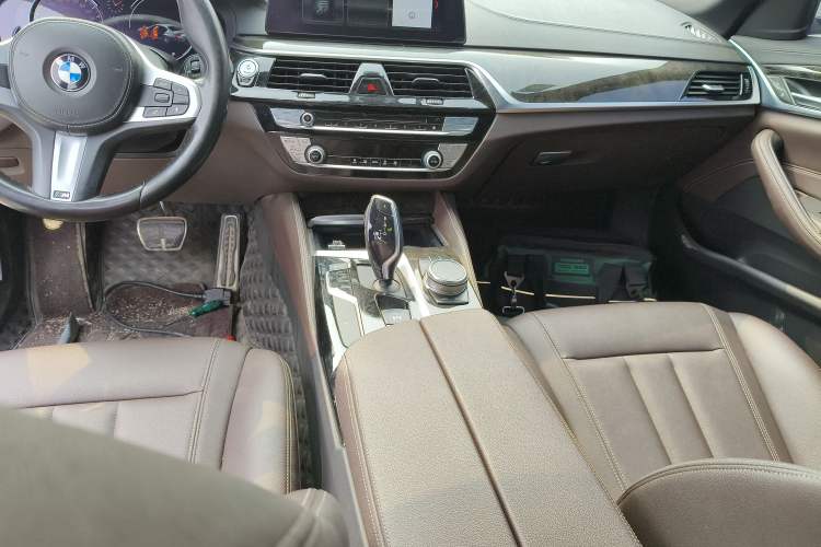 Used BMW 5 Series 2018 525Li M Sport Package
