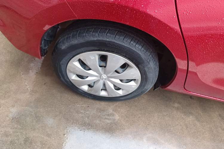 Used Toyota YARiS L Zhi Xuan 2016 Revised 1.5E CVT Charming Edition Right Rear Wheel Hub