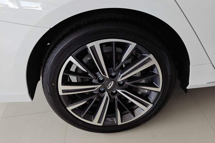 Used Chery Arrizo 8 2024 1.6T DCT Smart