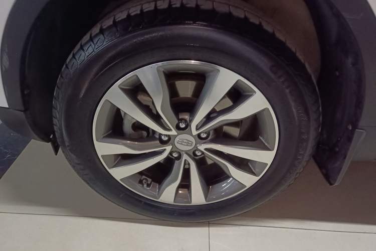 Used Geely Auto Emgrand X7 Sport 2016 1.8TD Automatic Smart Model