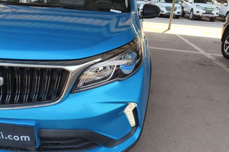 Used Geely Auto Vision X3 2021 PRO 1.5L CVT Deluxe Model Left Front Headlight