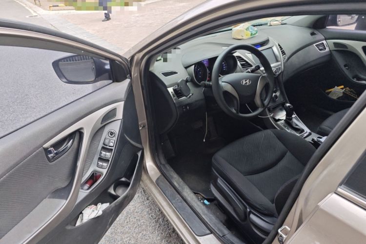 Used Hyundai Elantra (5th Generation / Langdong) 2013 1.6L Automatic Leading Model
