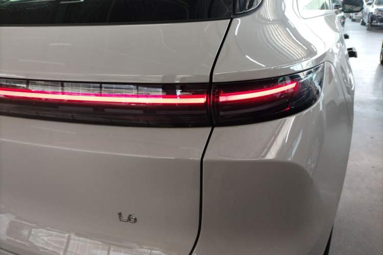 Used Li Auto L6 2025 Max Smart Refresh Edition
