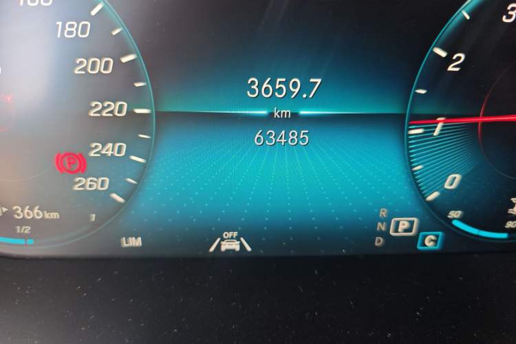 Used Mercedes-Benz GLC 2020 Facelift GLC 300 L 4MATIC Dynamic Edition