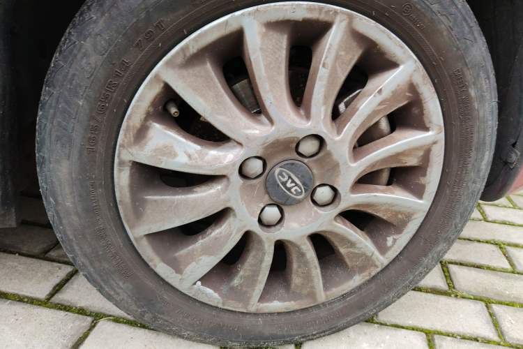 Used JAC Group iEV6E 2018 Upgraded Edition iEV6E Luxury Smart Model Right Front Wheel Hub