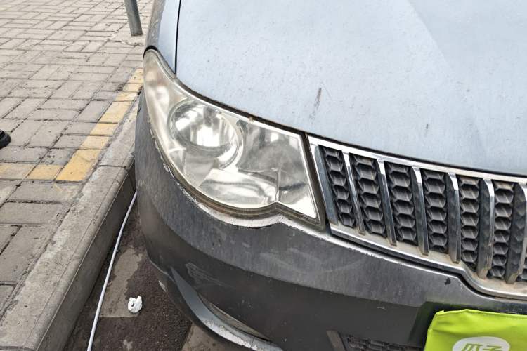 Used Wuling Hongguang 2014 1.2L Standard Model China IV Right Front Headlight