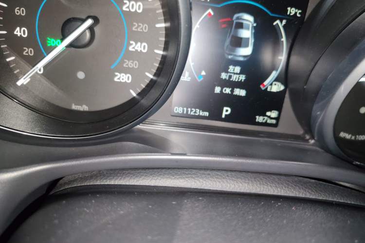 Used Jaguar XE 2017 2.0T 200 PS R-Sport
