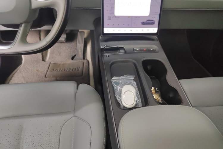 Used Nio ET5T 2023 75 kWh Touring