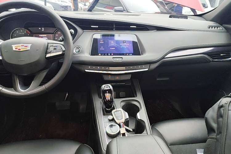 Used Cadillac XT4 2022 28T Two-Wheel Drive Fashion Edition