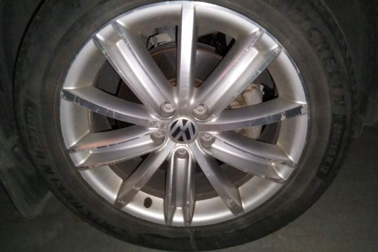 Used Volkswagen Tiguan 2013 2.0 TSI Automatic All-Wheel-Drive Flagship Edition
