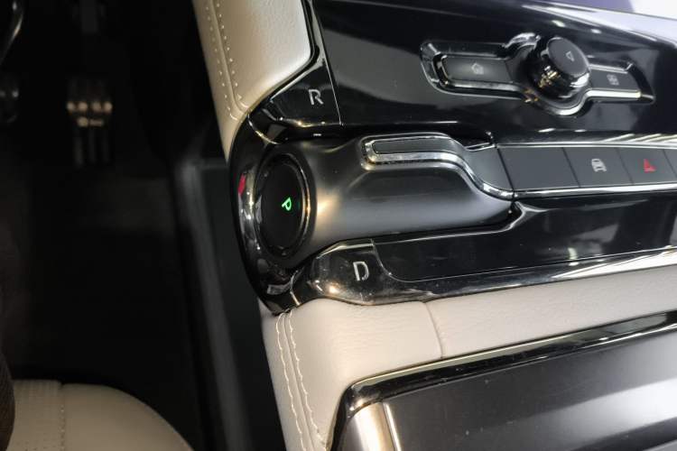 Used Nio ES8 2020 415 km Range 6-Seater Version
