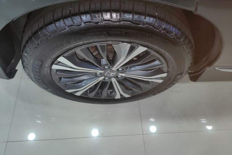 Used Honda UR-V 2020 370TURBO Two-Wheel Drive Luxury Edition
