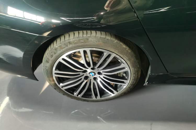 Used BMW 5 Series 2019 525Li M Sport Package
