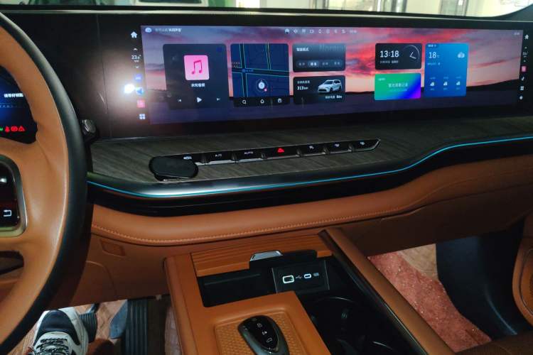 Used Wey Lanshan 2023 Four-Wheel Drive Ultra-Long Range Version