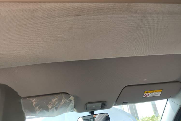 Used Wuling Hongguang New Energy 2025 Extended-Range Hybrid 50KM Comfort Version Headliner