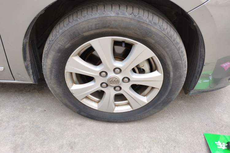 Used Buick GL8 2014 3.0L GT Luxury Business Haoya Edition