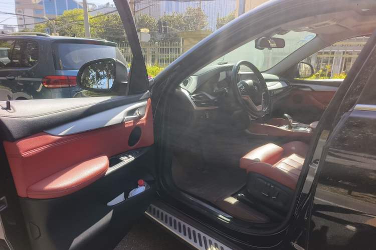 Used BMW X6 2016 xDrive35i Base Model Middle East Driver Seat