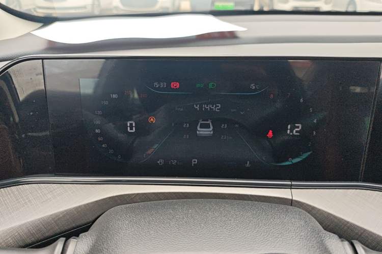 Used CHANGAN Eado 2023 Changan Edition PLUS Blue Whale NE 1.4T GDI DCT Prestige Version Instrument Cluster
