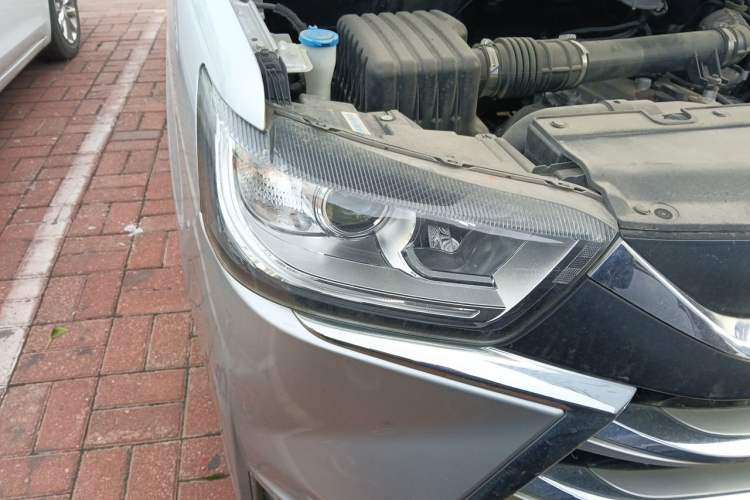 Used JAC Refine M4 2021 2.0L Manual Commercial Edition
