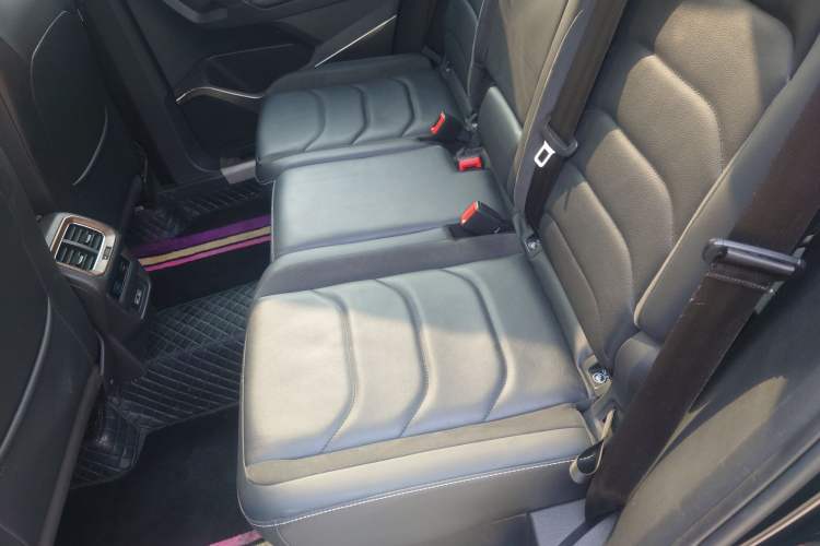 Used Volkswagen Tiguan L 2018 380TSI Automatic All-Wheel Drive Luxury Edition
