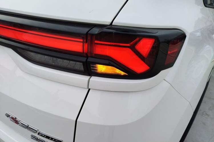 Used CHANGAN CS35PLUS 2023 Enjoy Edition 1.4T DCT Prestige Model
