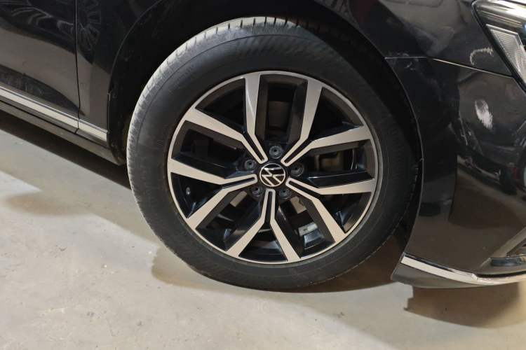 Used Volkswagen Magotan 2020 330TSI DSG Leading Model
