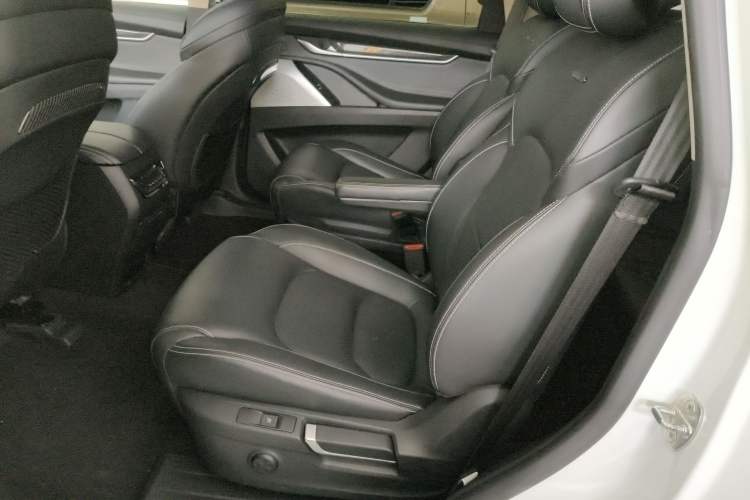 Used SAIC MAXUS D90 2017 2.0T Automatic Two-Wheel Drive - Uranus