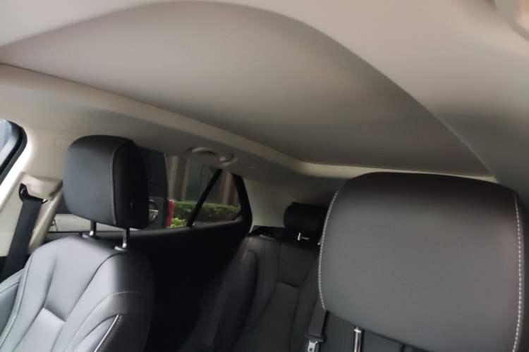 Used Buick Envision 2022 Facelift Encore S 552T Two-Wheel-Drive Luxury Model
