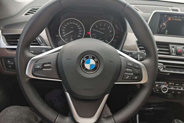Used BMW X1 2016 sDrive18Li Luxury Model Steering Wheel